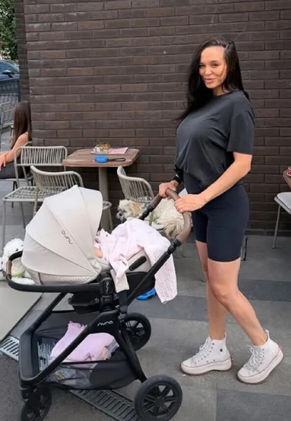 Edita Aradinović sa bebom