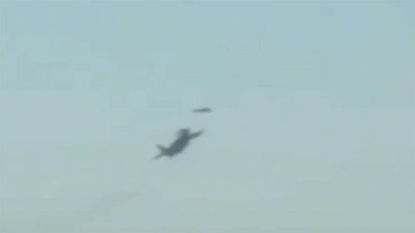 Ukrajinski pilot izveo poljubac smrti.jpg