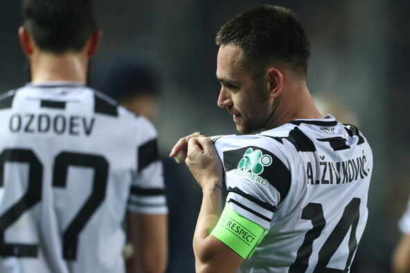Andrija Živković nosi kapitensku traku PAOK-a