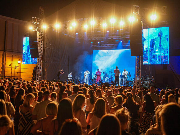 Aleksandra Radović Djava fest (1).jpg