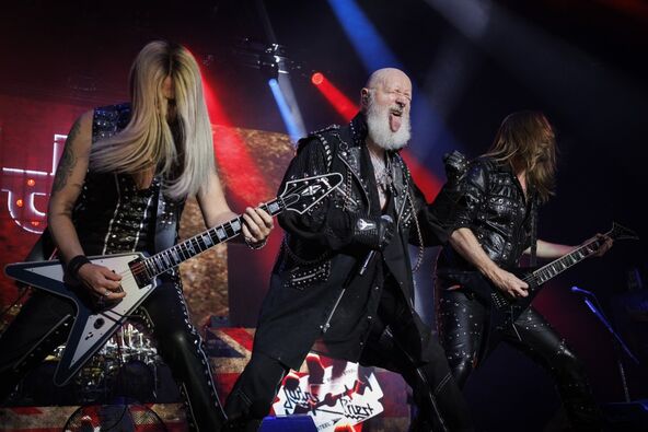 Judas Priest, Folkner i Rob na sceni