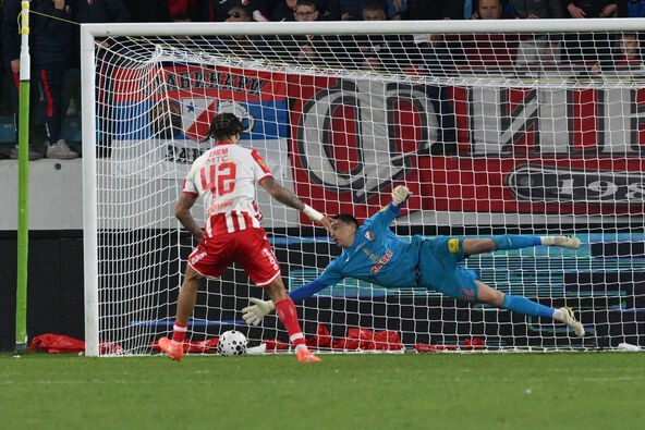 Džej Enem daje gol na Zvezda Vojvodina u finalu Kupa