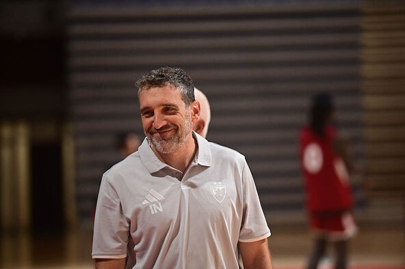 Ibon Navaro trening Crvene zvezde (6).jpg