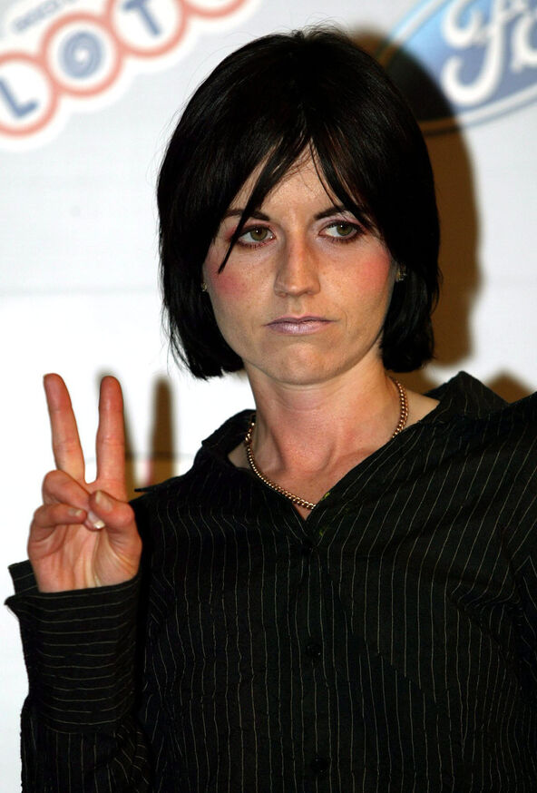 Dolores O'Riordan  (1).jpg