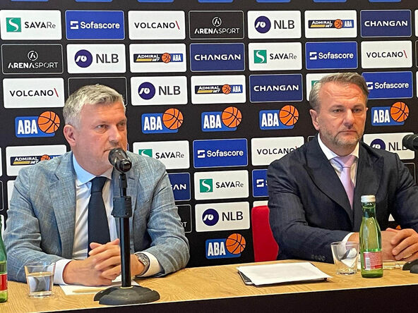 Ostoja Mijailović konferencija u Ljubljani (1).jpg