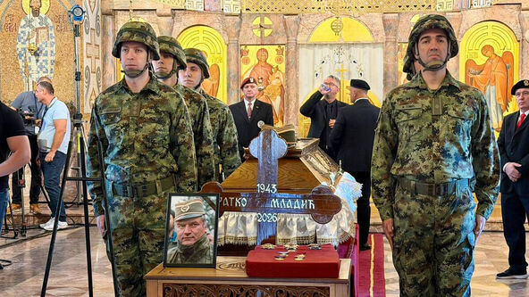 Ispraćaj generala Ratka Mladića (1).jpg