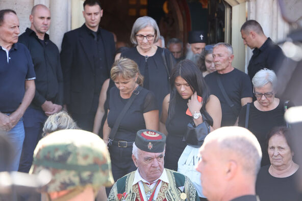 Povorka Ratko Mladić (1).jpg