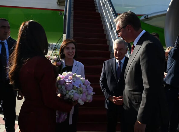 Vučić dočekao predsednika Uzbekistana