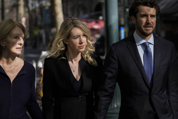 Elizabet Holms (4).jpg