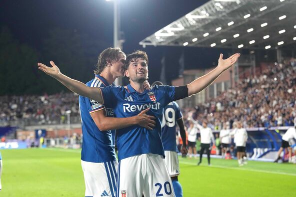 Martin Baturina slavi gol u Ligi šampiona