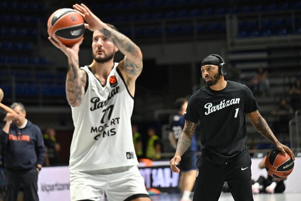 Partizan - Fuenlabrada (15).JPG