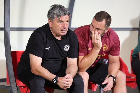 Zoran Popović trener IMT na klupi