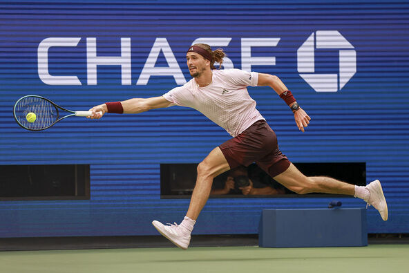 Zverev - Šelton (1).jpg