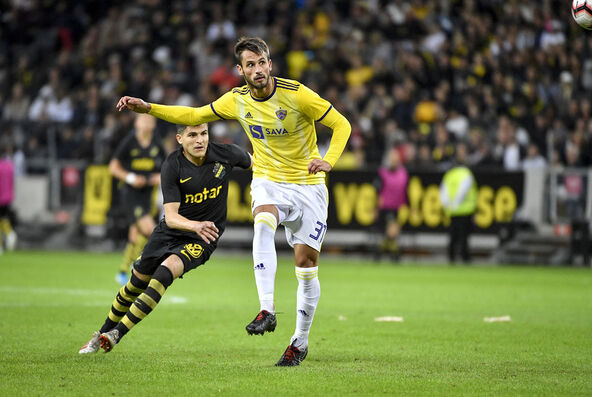 Saša Ivković u Emiratima (1).jpg