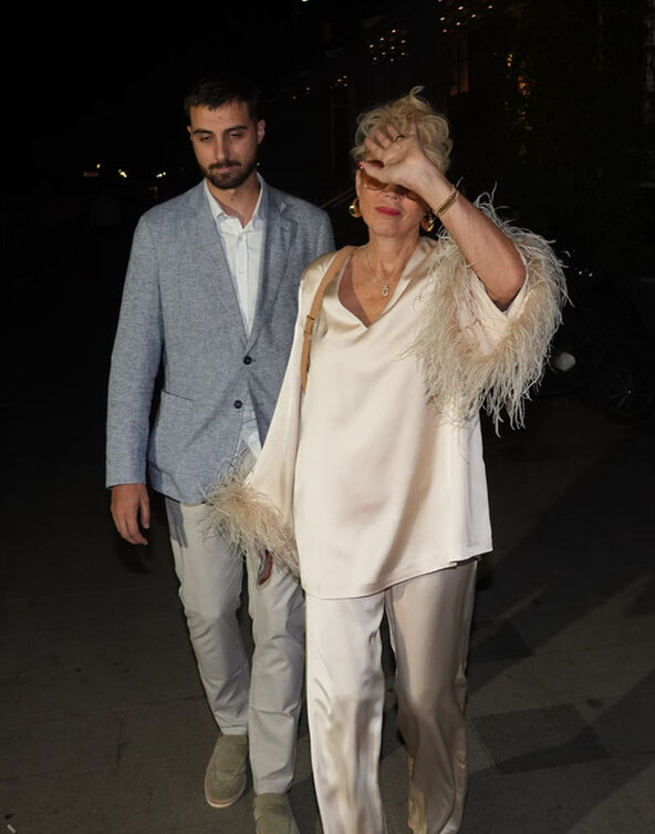 Lepa Brena (1).jpg