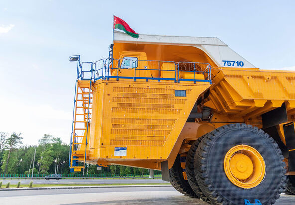 BelAZ 75710, megakamion (3).jpg