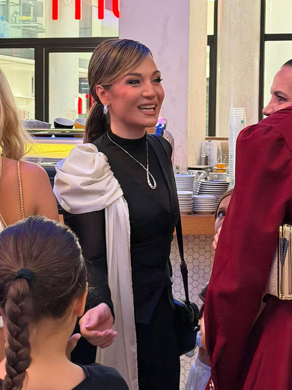 Jelena Tomašević na promociji knjige Ivana Bosiljčića “Naše priče” (2).jpg