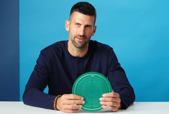 Novak Đoković zeleni disk