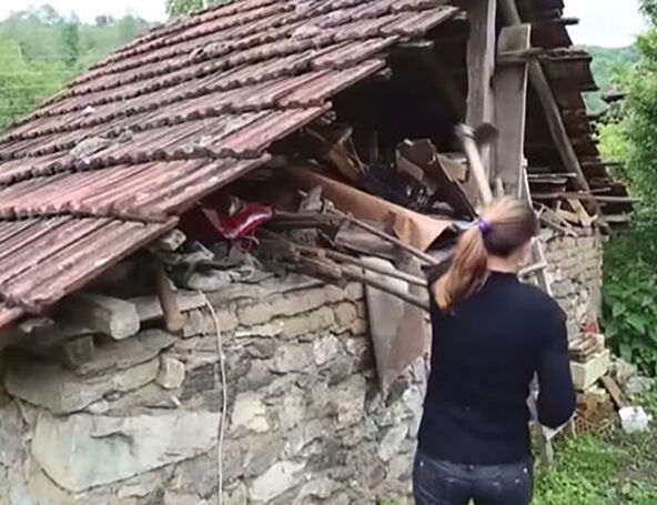Slađan Nikolić oženio 20 godina mlađu Albanku Fidu Nuriši (1).jpg