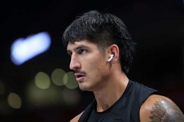Partizan - Armani (2).JPG