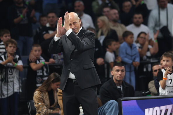 Partizan - Armani  (9).JPG