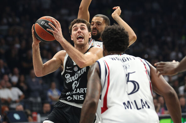 Partizan - Armani (2).JPG