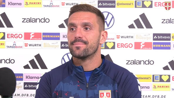 Dušan Tadić daje izjavu posle Srbija - Nemačka.