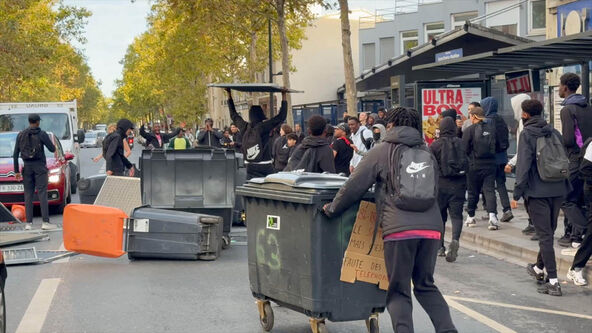 francuska protest učenici škole (1).jpg