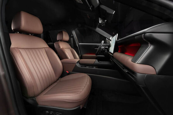 hyundai-tucson-1026-interior-01_wid_1024_bfc_off copy.jpg