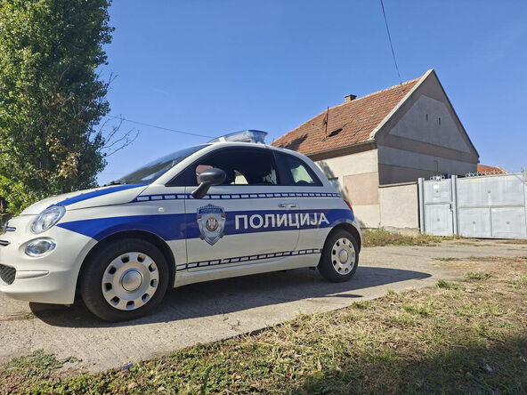 Kuća kod Novog Bečeja (1).jpg