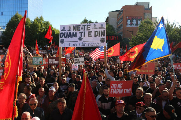 Protest veterana OVK u Prištini 1.jpg
