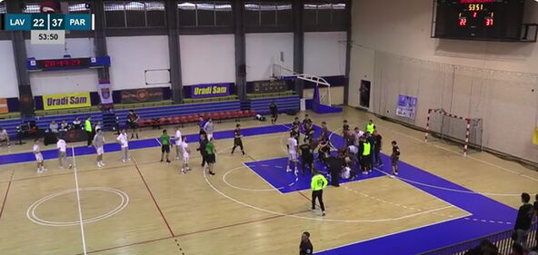 Incidenti na meču Partizana (1).png