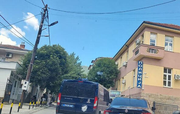 Policijska potera u Vranju (1).jpg