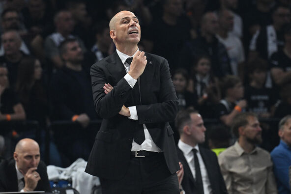 Partizan - Panatinaikos (1).jpg