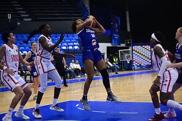žkk Crvena Zvezda - KK Mehelen (13).jpg