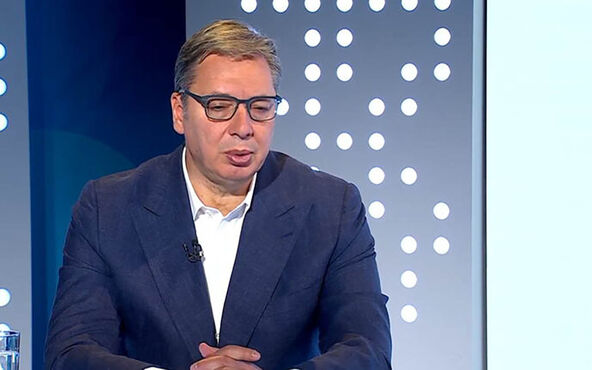 Aleksandar Vučić (1).jpg