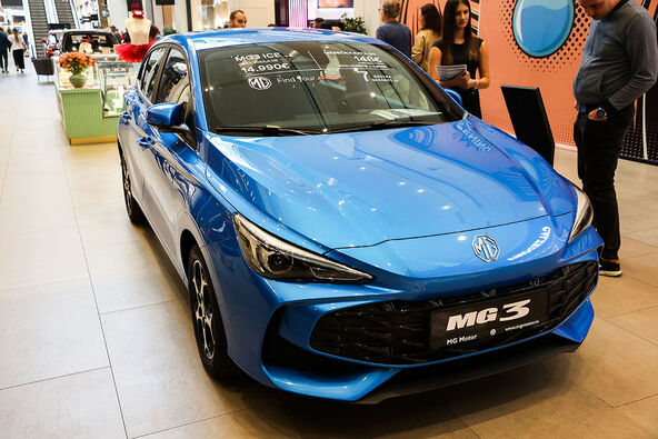 MG 3 Ice (2).jpg