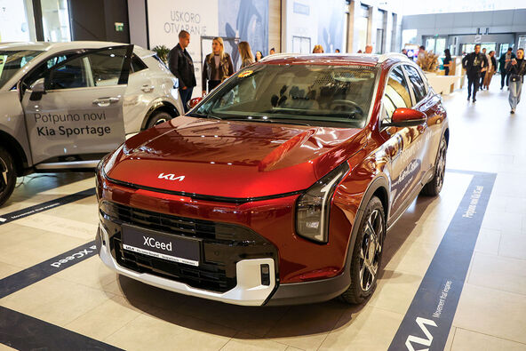 KIA XCeed (1).png