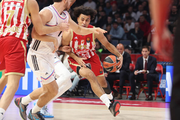 Crvena Zvezda - Pariz (1).jpg