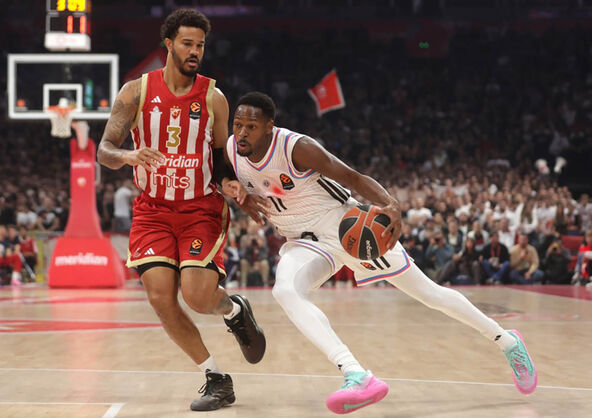 Crvena Zvezda - Pariz (1).jpg