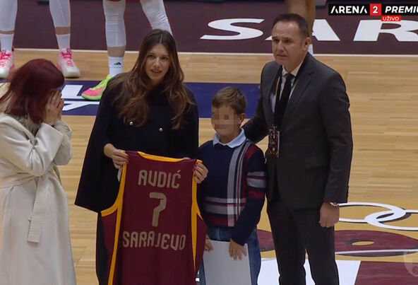 Omaž KK Bosna Edinu Avdiću (7) copy.jpg