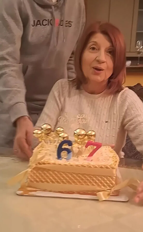Biljana Jevtić proslavila rođendan (2).jpg