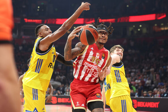 Crvena zvezda - Makabi33.JPG