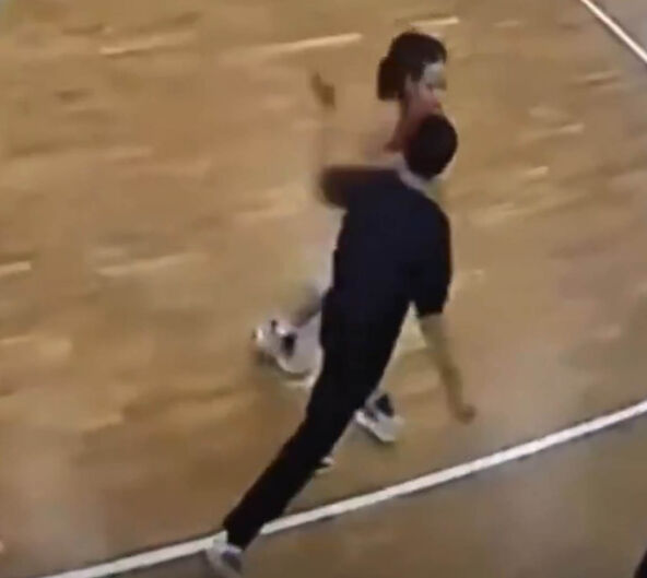 Trener udario devojčicu u glavu (1).jpg