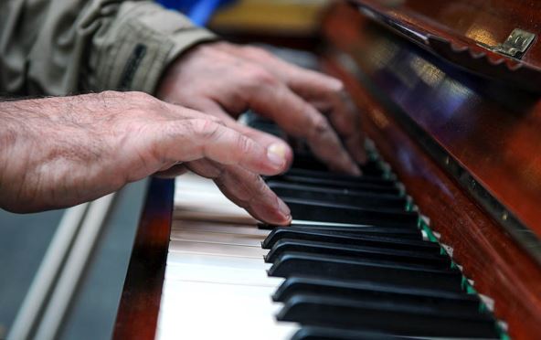 Crnogorski solista neće da svira zbog odnosa prema kulturi u Crnoj Gori