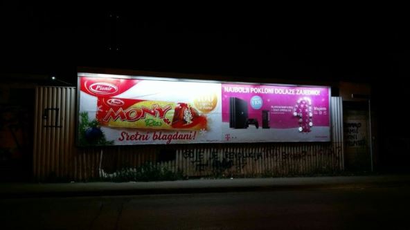 Čokolada - subotički Pionir postavio bilbord u centru Zagreba