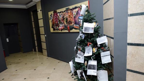 Nova godina - M ondo čestitika