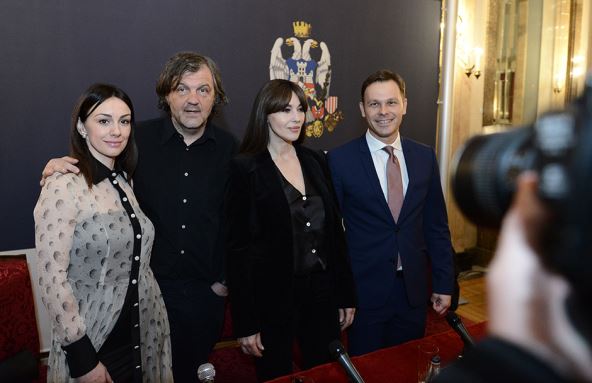 Sloboda Mićalović, Emir Kusturica, Monika Beluči film "Na mlečnom putu"