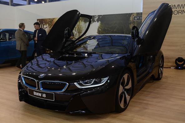 BMW i8