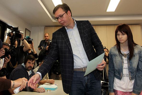 Izbori: Vučić, Beli, Janković i Jeremić glasali FOTO